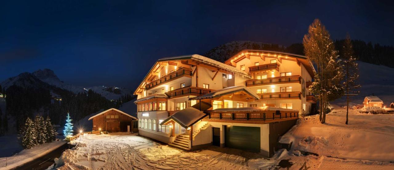 Bergspitz Luxury Appartement Warth  Exterior photo
